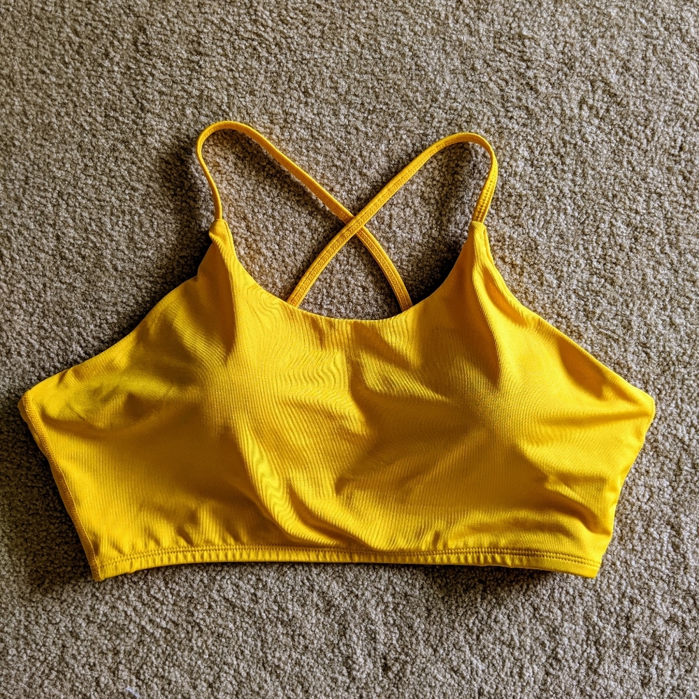 Sports bra